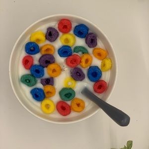 8 oz bowl fruit loops candle
